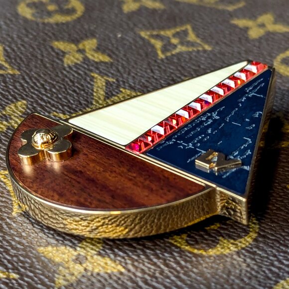 ๐ฅ RARE ๐ฅ LOUIS VUITTON Float Your Boat Brooch Pin - Large - Picture 6 of 16